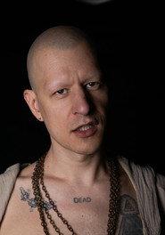 Ôntrei as The Intruder in Bunny Rabbit 2026