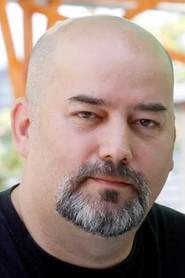 Gábor Urmai as Hadnagy in Pay Day 2016