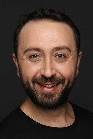 Ekin Gökgöz as İsmet in Tiksinti 2025