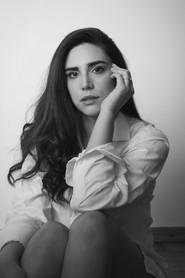 Mariana Lafón as Valeria in Cristales Rotos: Historias de amor, dolor y muerte 2024
