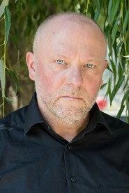 Thomas Bastkowski as Karsten in There Is a Hausen Everywhere 2025