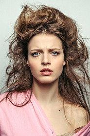 Simona Lewandowska as Kiki in When It Goes Dark 2026