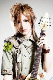 Shinji Yuuto as God of Guitar in BABYMETAL - Live at The Forum 2014