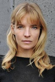 Bea Brocks as in Die Farbe der Luft 2024