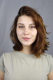 Gabriella Andrade as Anna in Sombras da Lei 2024
