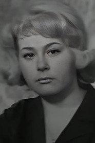 Taisiya Dodina as Sveta in Strong with Spirit 1967