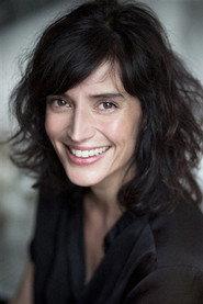 Hélène Seuzaret as Marion Guichard in Murder In the Vercors 2019