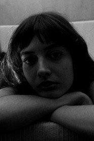 Marina Sopedra as Alma in Bela & Alma