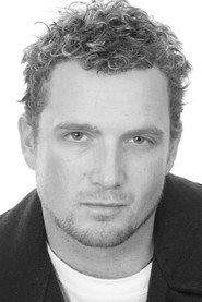 Aiden Lithgow as Alexander's Messenger in The Fall 2008