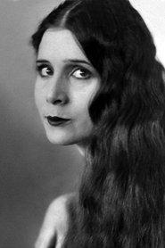 Olive Ann Alcorn as La Sorelli (uncredited) in The Phantom of the Opera 1925