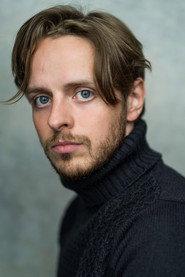 Jón Nordal as Clive in A Peculiarly Bizarre Day for Josie Joan 2025