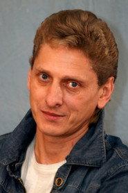 Alexander Zhukovin as Investigator Zlyi in Trouble for 5 Bucks 2019