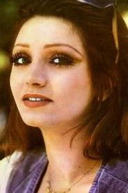 Sepideh as Maryam in Hasrat 1975