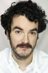 Pierre Léon Luneau as Ramirez in Pompidou 2021