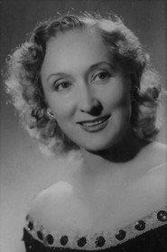 Mercedes Prendes as Madre in La dama del alba 1965