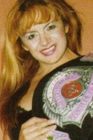 María Esther Moreno León as Herself in Arena Azteca Budokan 2014