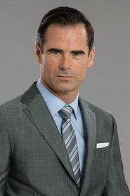 Pedro Lima as Vasco in Orphan of the Past 2012