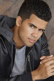Nate Wyatt as Detective Richards in The Killing Cove 2025