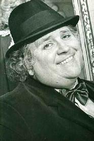 Eduardo Bergara Leumann as in El hombre de la deuda externa 1987
