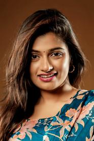 Archana Ravichandran as VAO Podhum Ponnu in Lenin Pandiyan