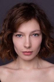 Sofiia Khandamirova as Meryem in Memories of the Wind 2015