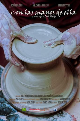 Con las manos de ella (2025) poster
