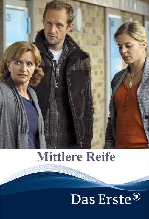 Mittlere Reife 2012 official movie poster