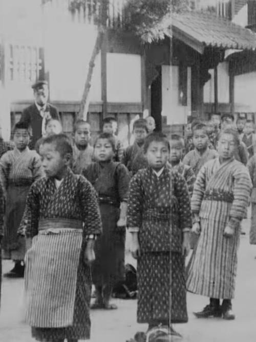 Japanese Schoolchildren 1901 official movie poster