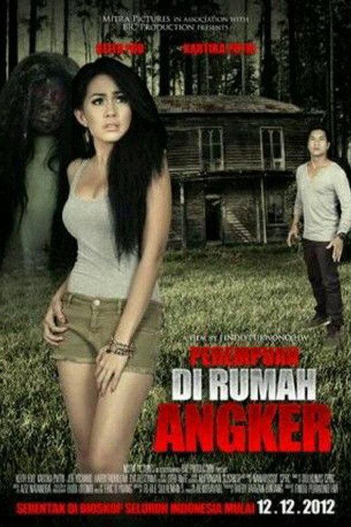 Perempuan di Rumah Angker 2012 official movie poster