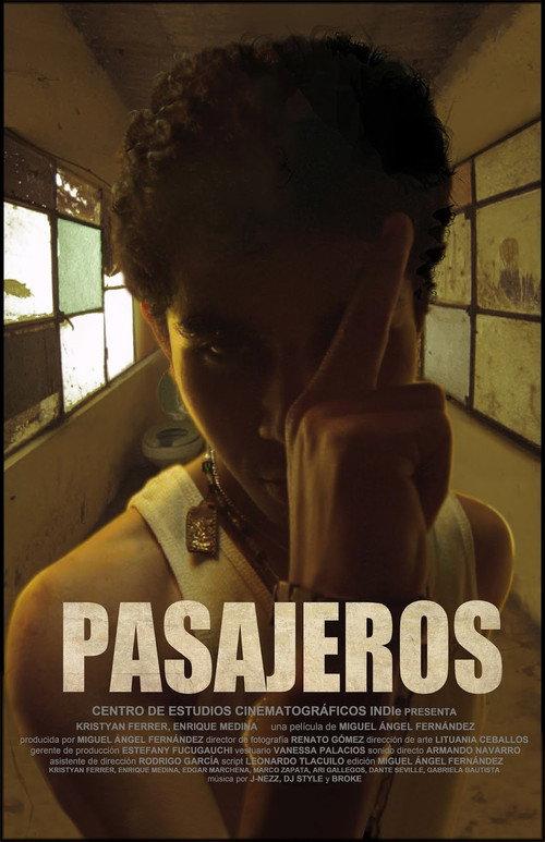 Pasajeros 2013 official movie poster