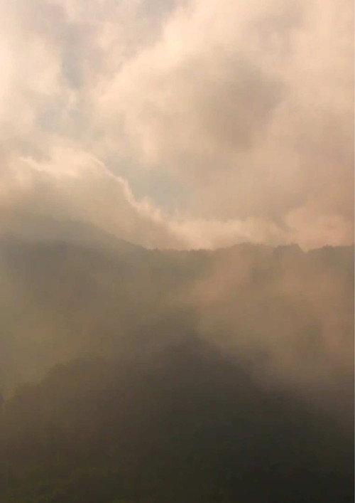 Une petite heure dans les nuages, 2008 2024 official movie poster