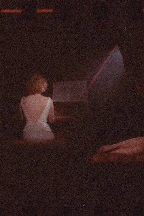 Cygne I 1976 official movie poster