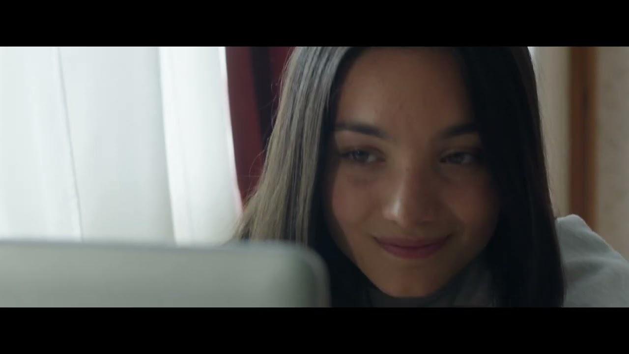 La bambola di pezza Trailer