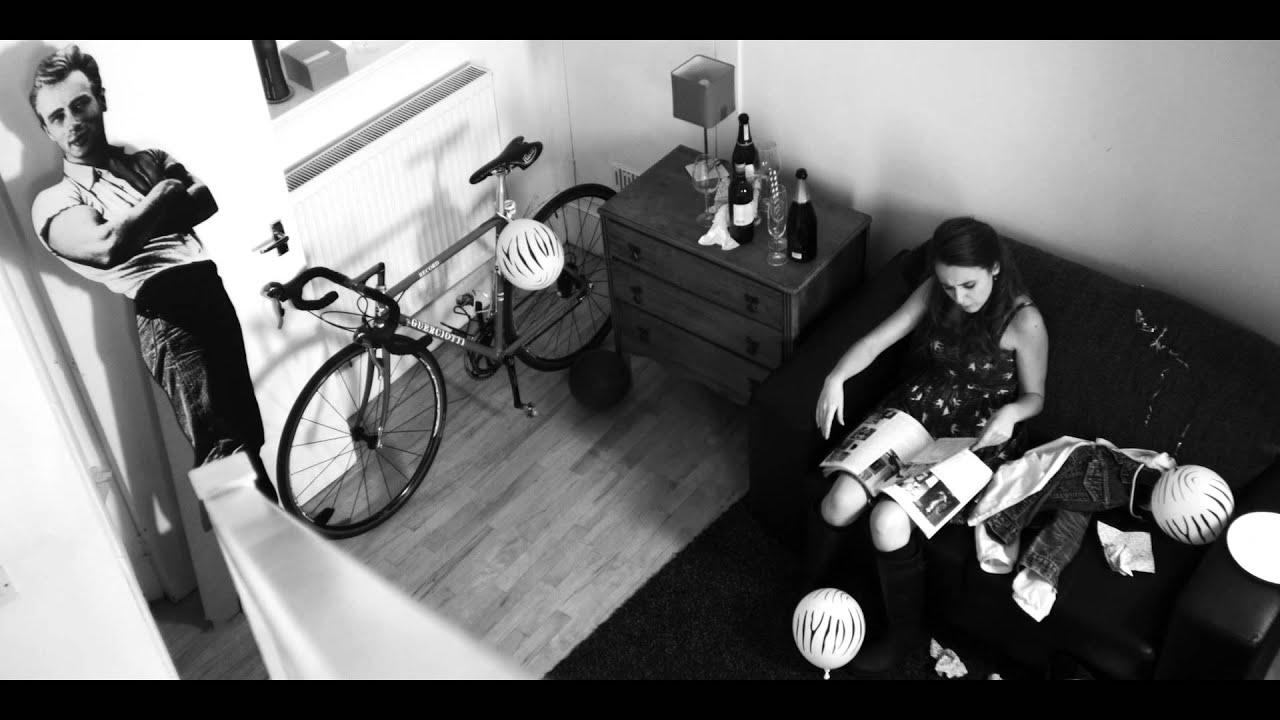 BB Trailer