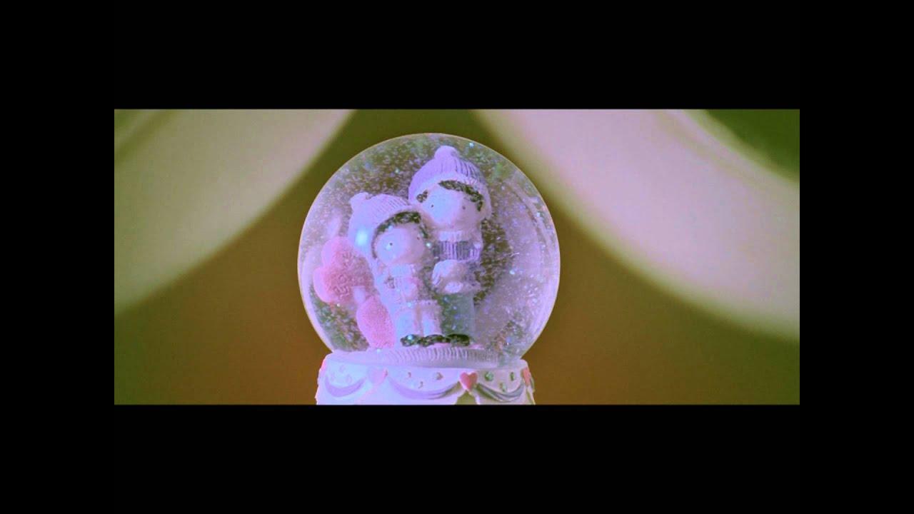 Chaarulatha Trailer