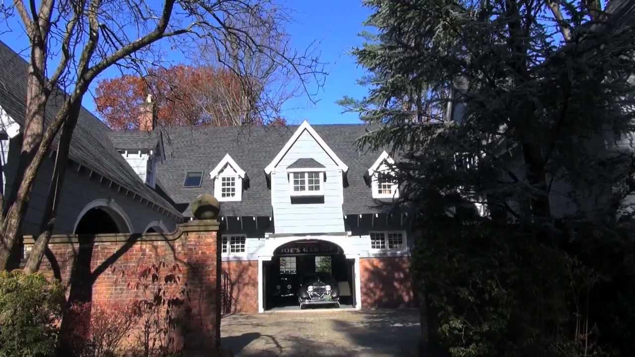 Secrets of Llewellyn Park Trailer