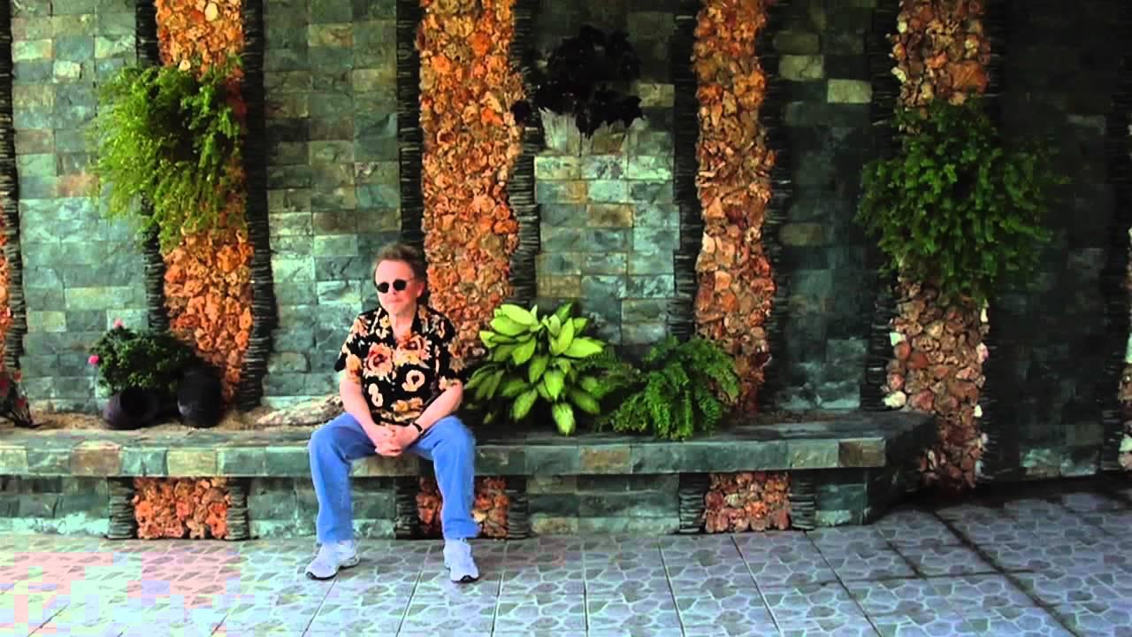 Paul Williams Still Alive Trailer