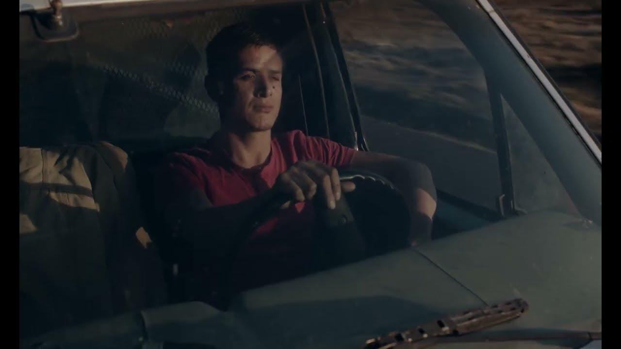 Tell everybody I'm back in town Trailer