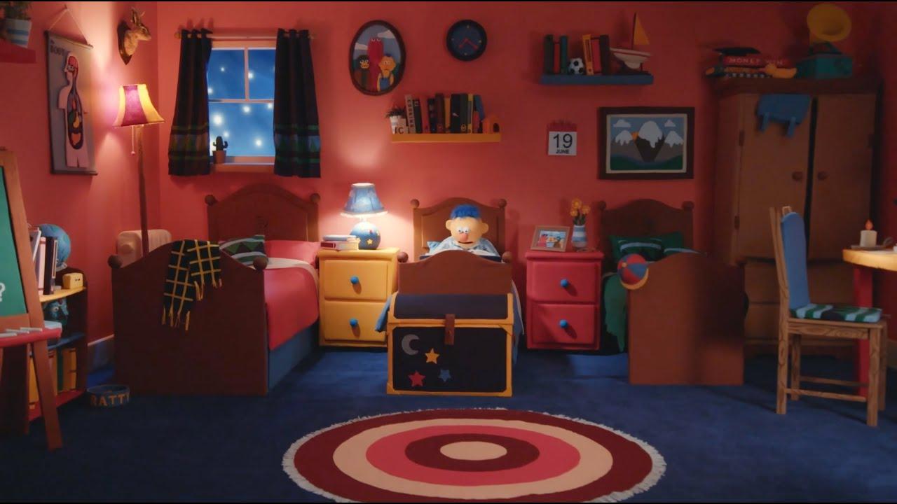 Don't Hug Me I'm Scared 6 Trailer