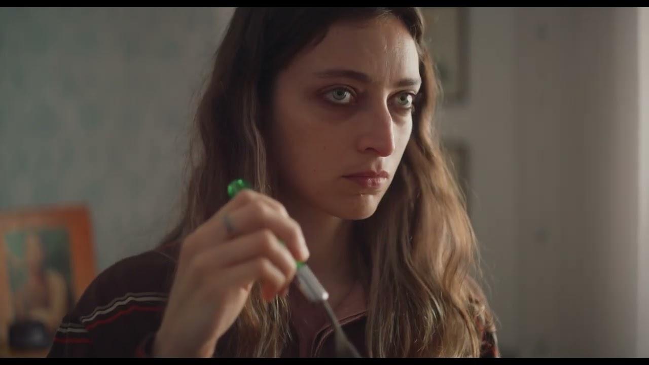 Mudarse es lo segundo peor que te puede pasar en la vida Trailer